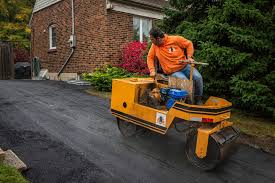 Best Asphalt Driveway Installation  in Linden, MI